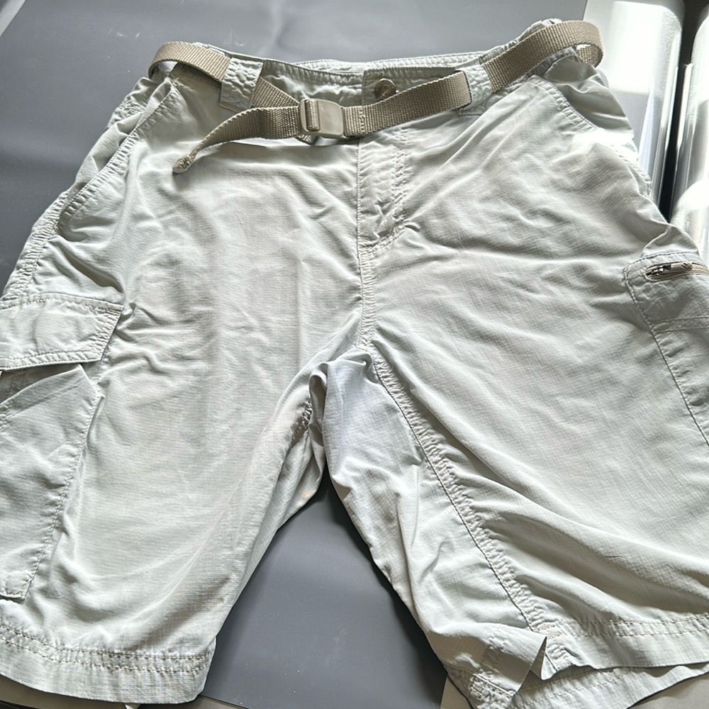 Columbia Lightweight Cargo Shorts